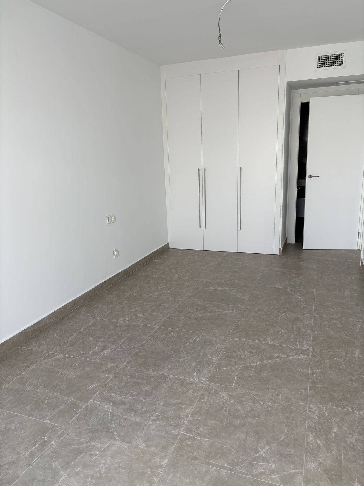2 Bed Apartment for sale in Estepona Costa Del Sol, Málaga, Spain