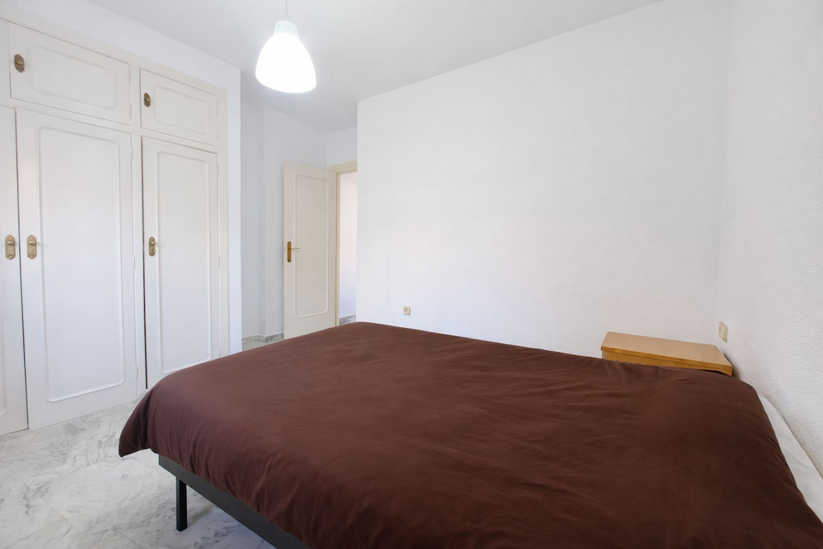 Se vende Apartamento Planta Media de 3 dormitorios en Costa Del Sol, Málaga, España