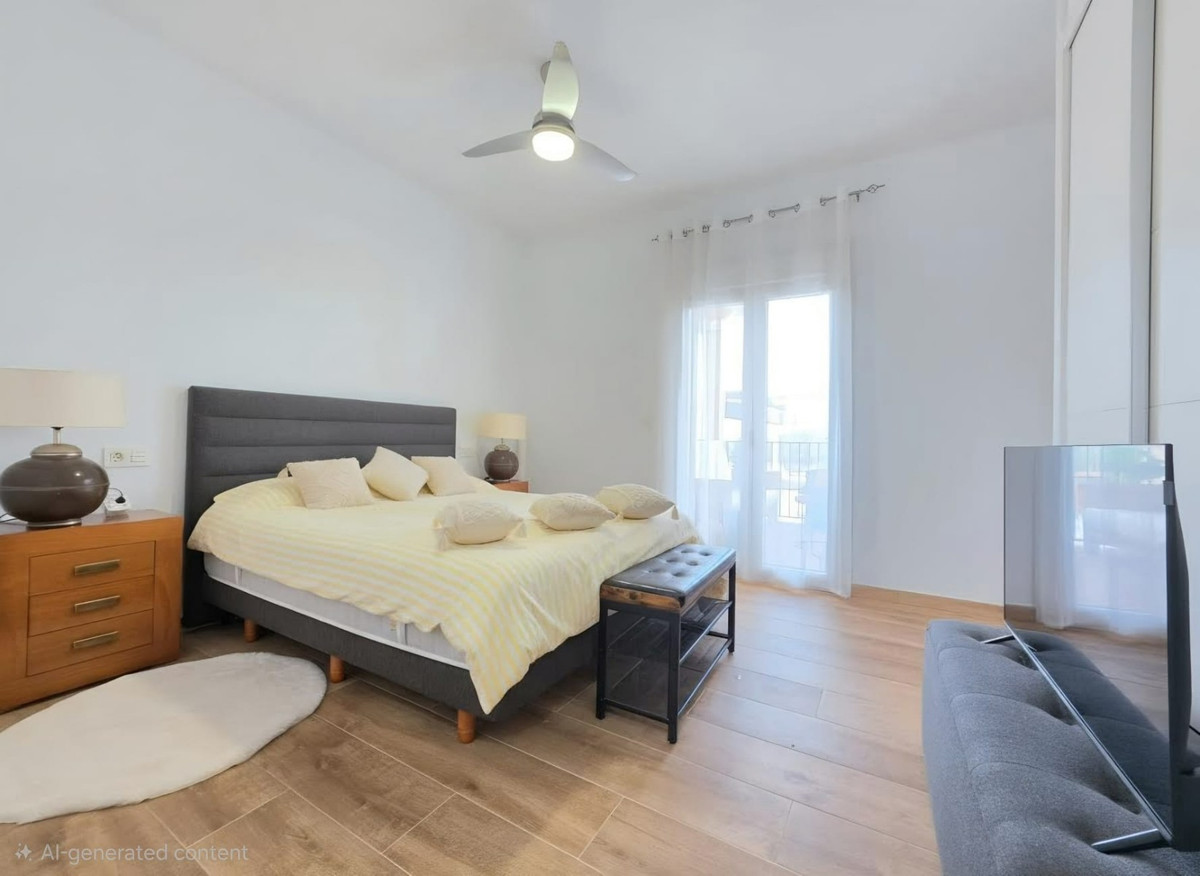 Se vende Villa - Chalet de 4 dormitorios en Costa Blanca, Alicante, España