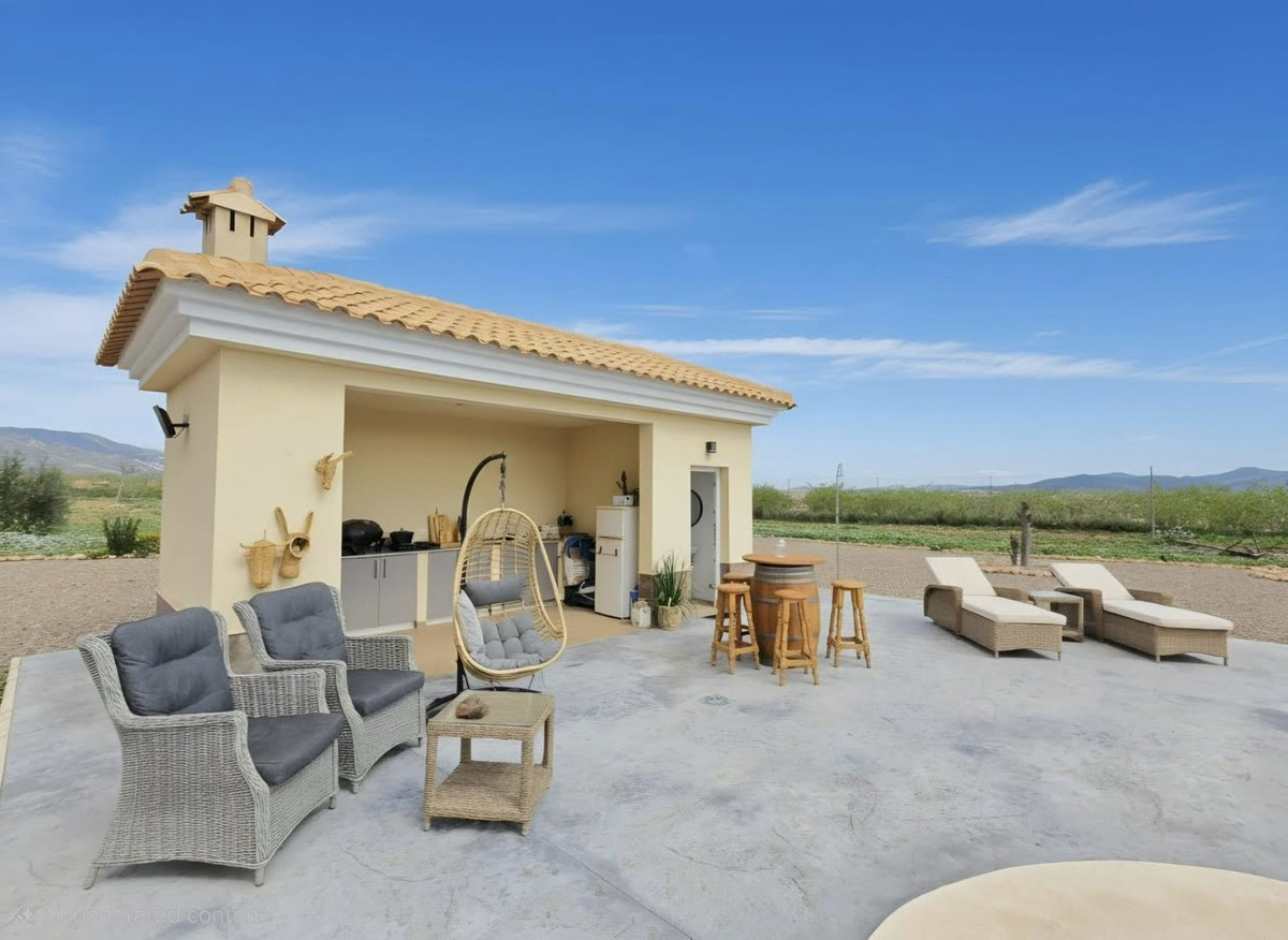 Se vende Villa - Chalet de 4 dormitorios en Costa Blanca, Alicante, España