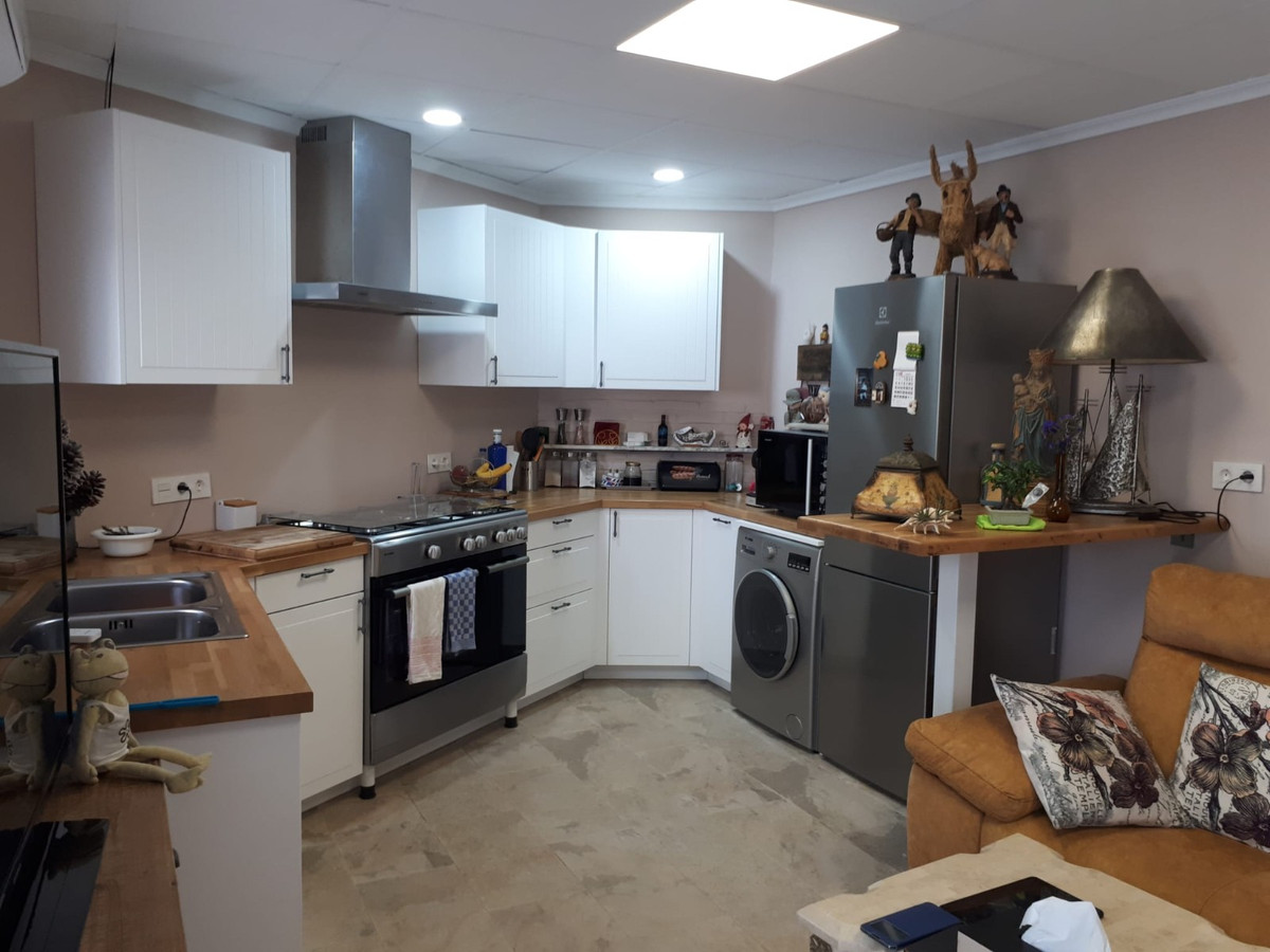 Se vende Villa - Chalet de 10 dormitorios en Costa Blanca, Alicante, España