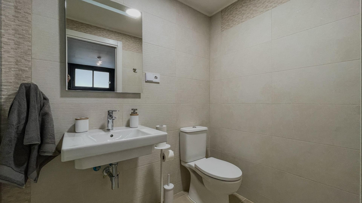 Se vende Ático de 3 dormitorios en Costa Blanca, Alicante, España