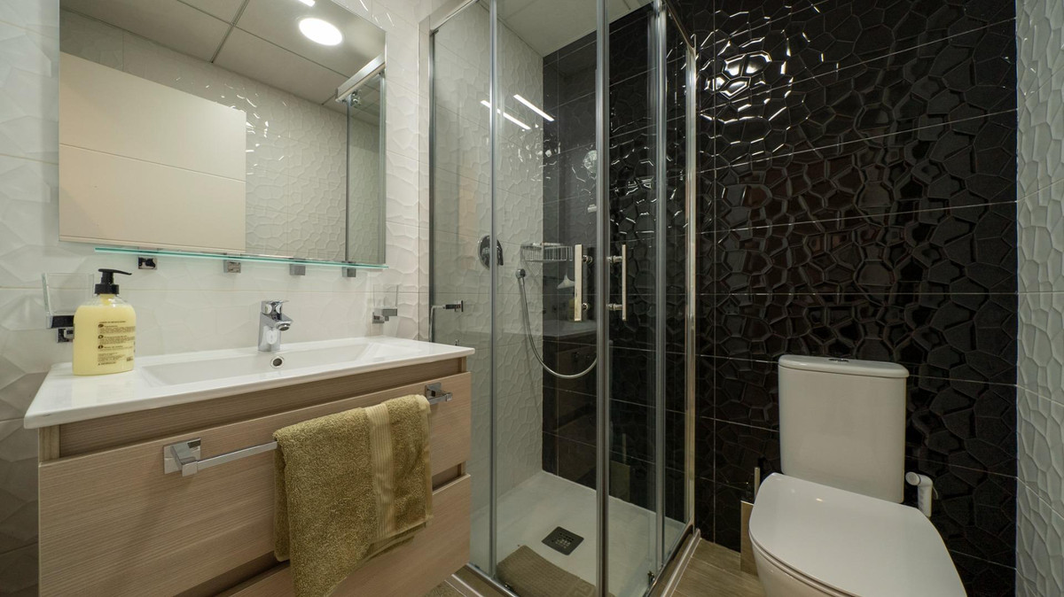 2 Bed Apartment for sale in Finestrat Costa Blanca, Alicante, Spain