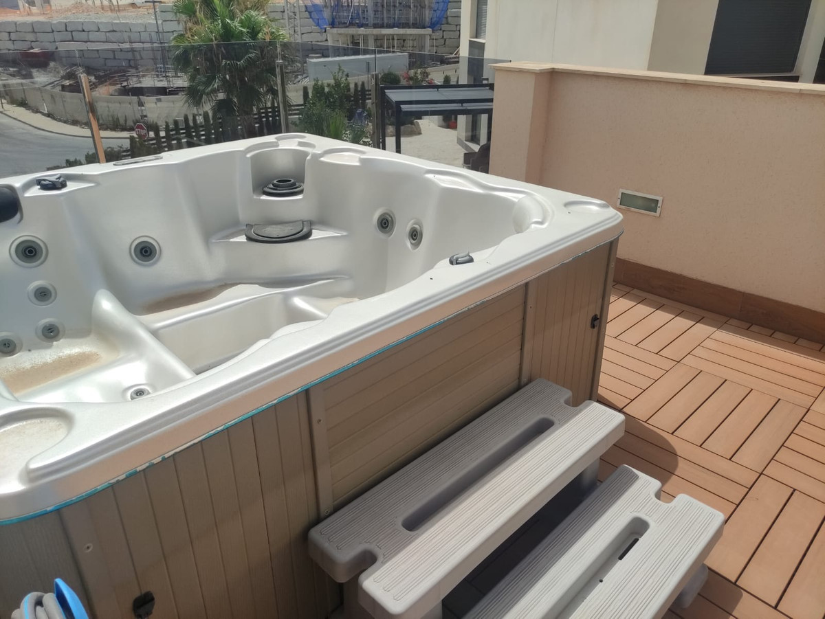 2 Bed Apartment for sale in Finestrat Costa Blanca, Alicante, Spain