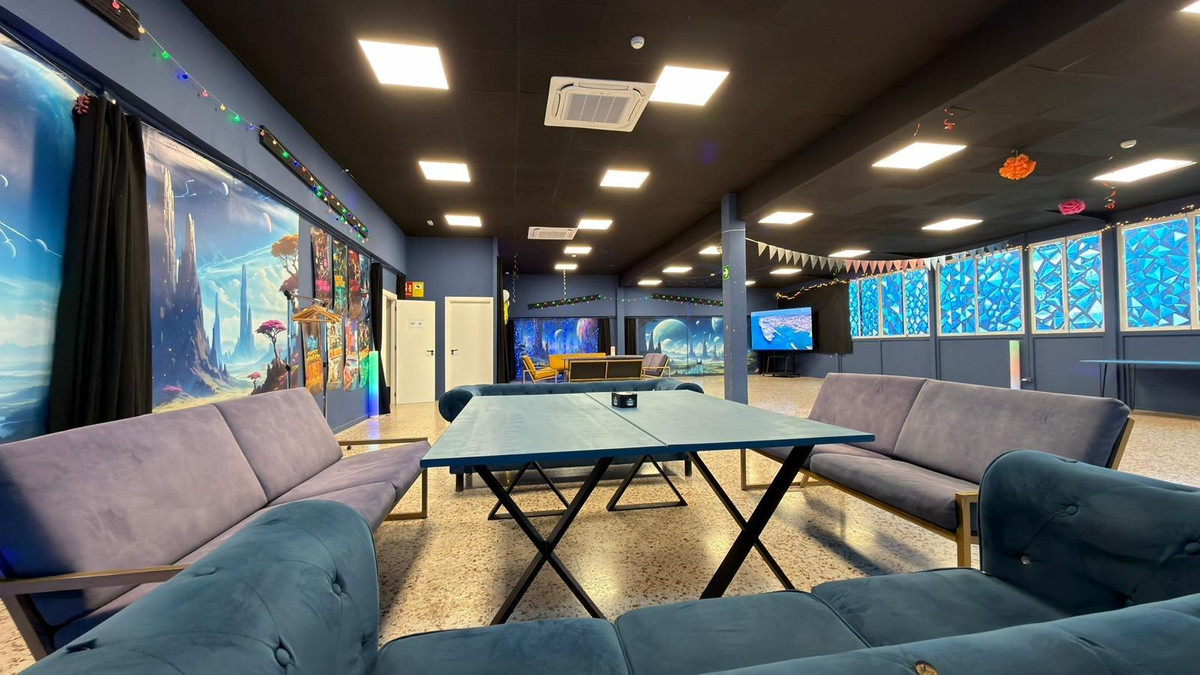 Commercial unit for sale in Finestrat Costa Blanca, Alicante, Spain