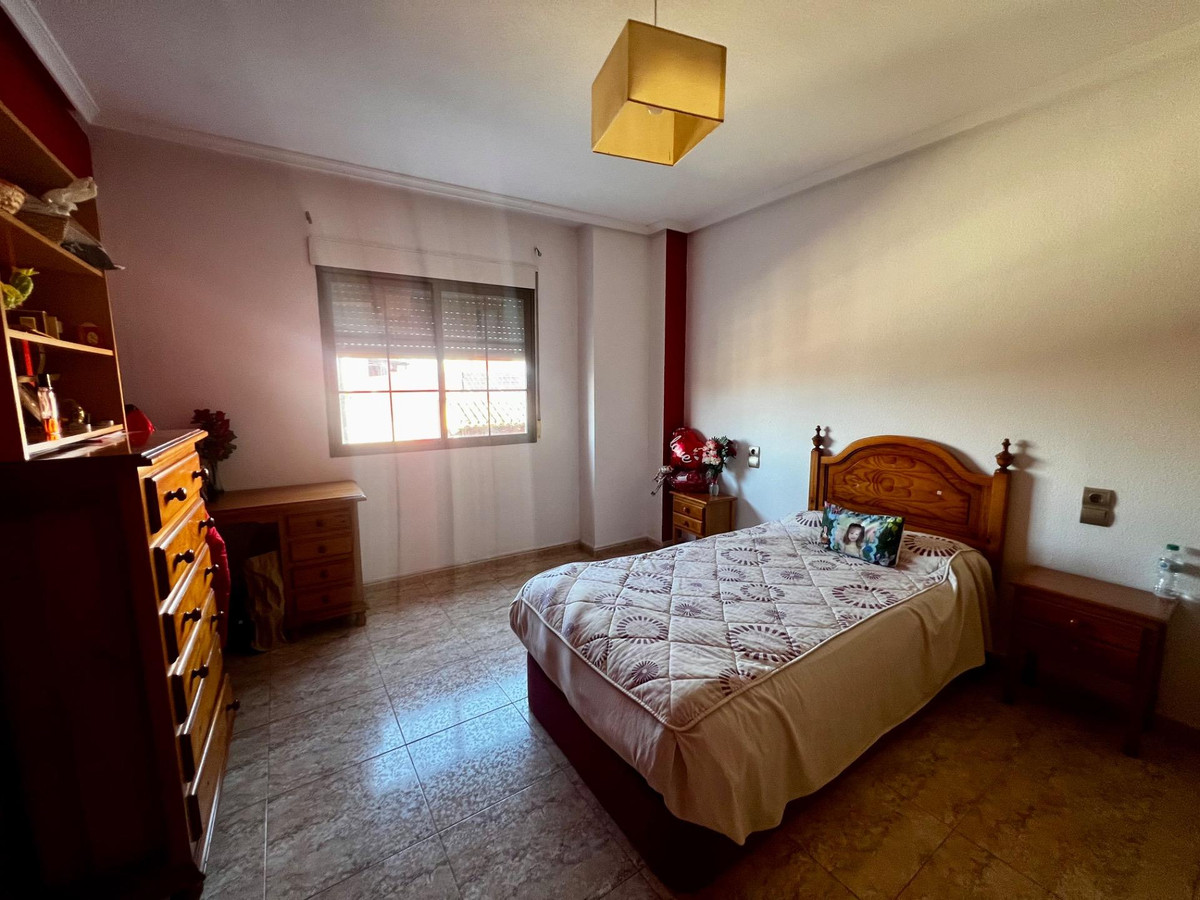 Se vende Apartamento Planta Media de 4 dormitorios en Costa Blanca, Alicante, España