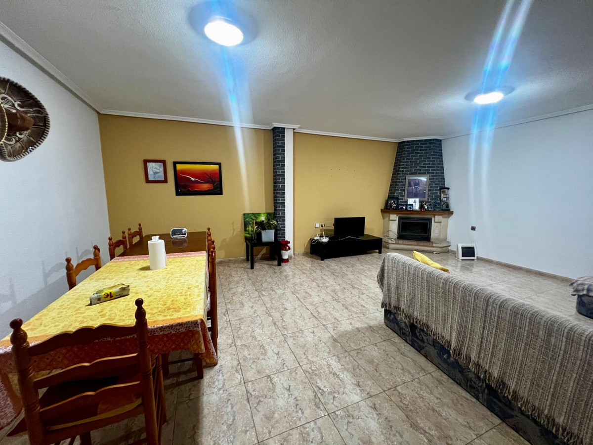 Se vende Apartamento Planta Media de 4 dormitorios en Costa Blanca, Alicante, España