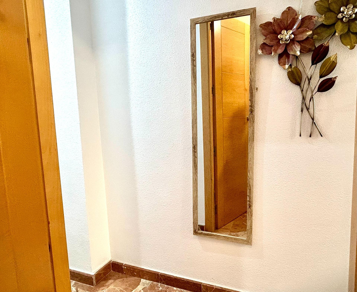 Se vende Apartamento Planta Media de 3 dormitorios en Costa Blanca, Alicante, España