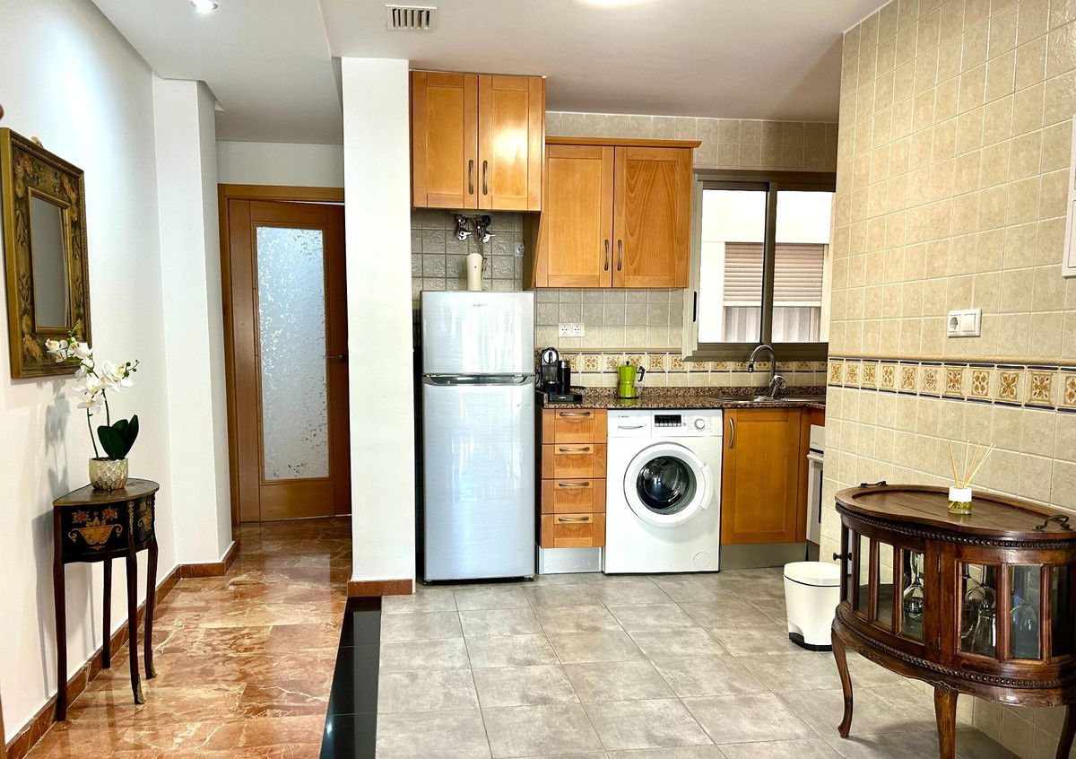 Se vende Apartamento Planta Media de 3 dormitorios en Costa Blanca, Alicante, España