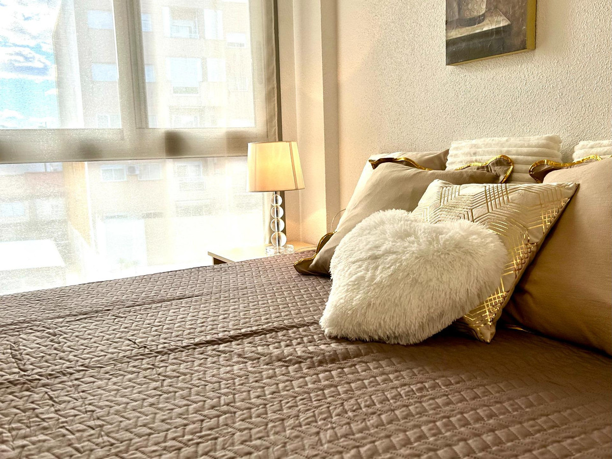 Se vende Apartamento Planta Media de 3 dormitorios en Costa Blanca, Alicante, España
