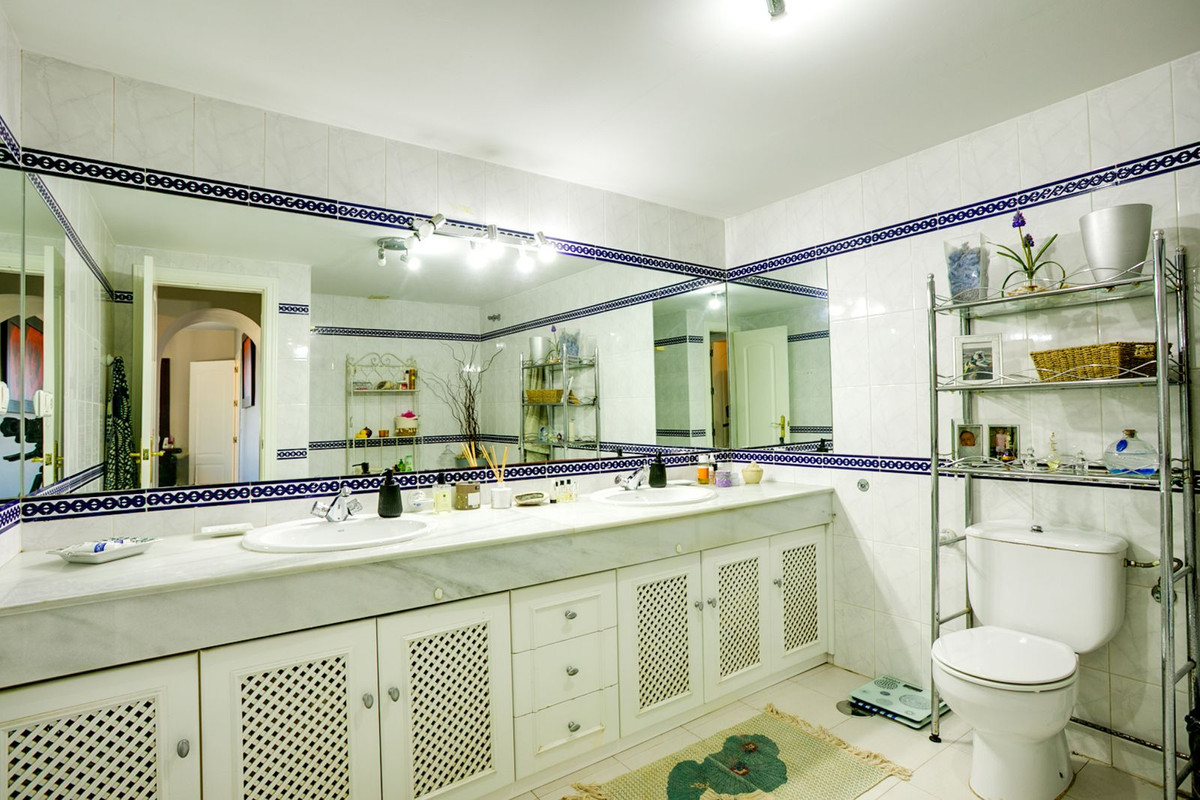 Se vende Adosada de 3 dormitorios en Costa Del Sol, Málaga, España