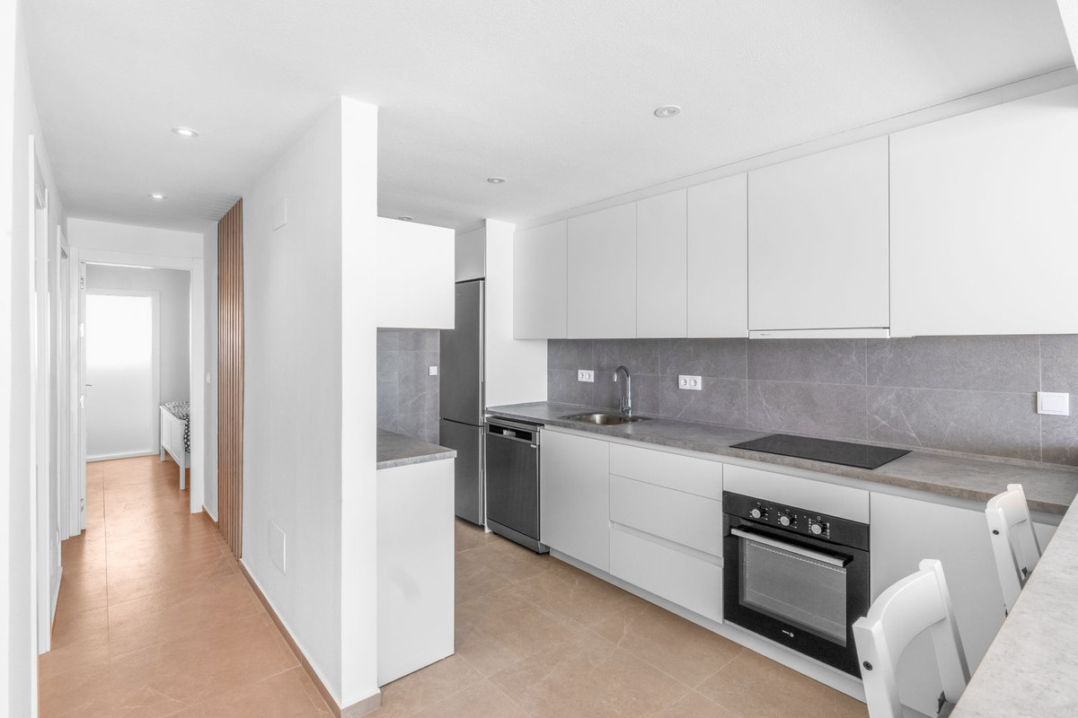 Se vende Apartamento en Planta Última de 2 dormitorios en Costa Blanca, Alicante, España