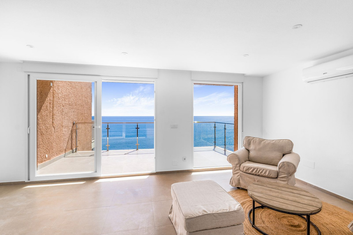 Se vende Apartamento en Planta Última de 2 dormitorios en Costa Blanca, Alicante, España