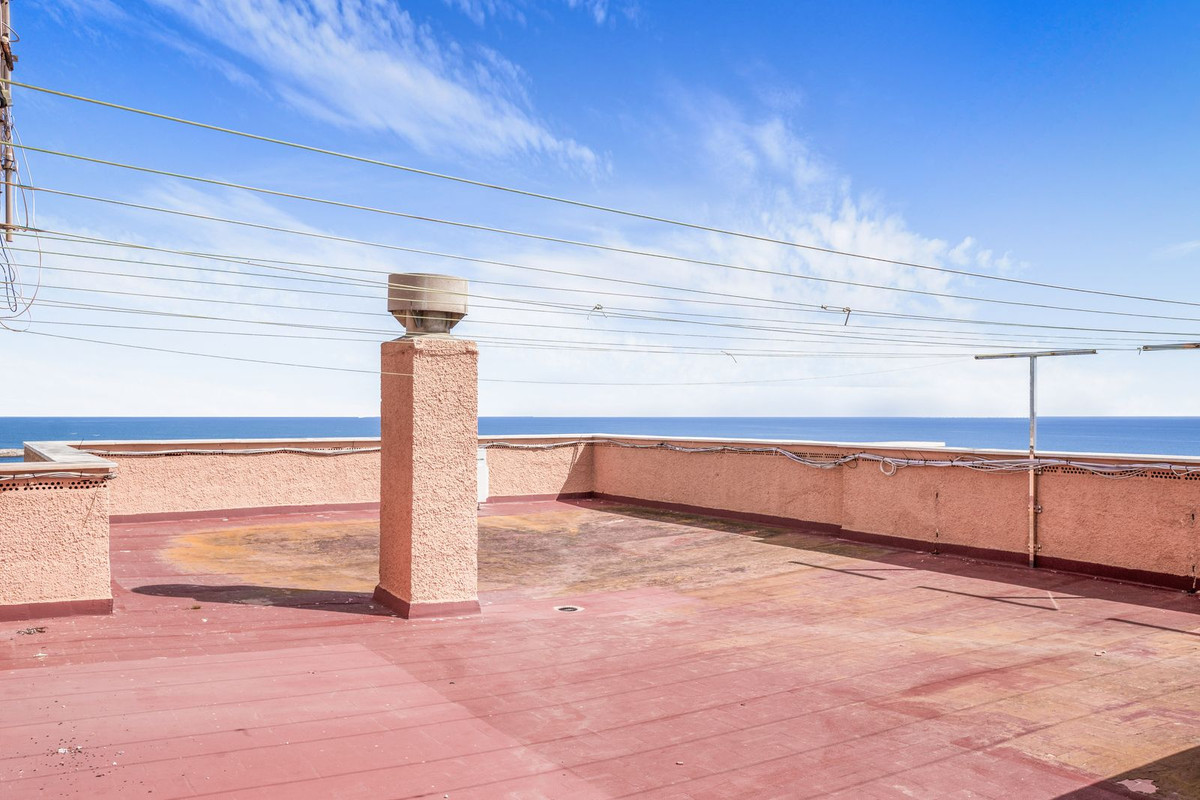 Se vende Apartamento en Planta Última de 2 dormitorios en Costa Blanca, Alicante, España