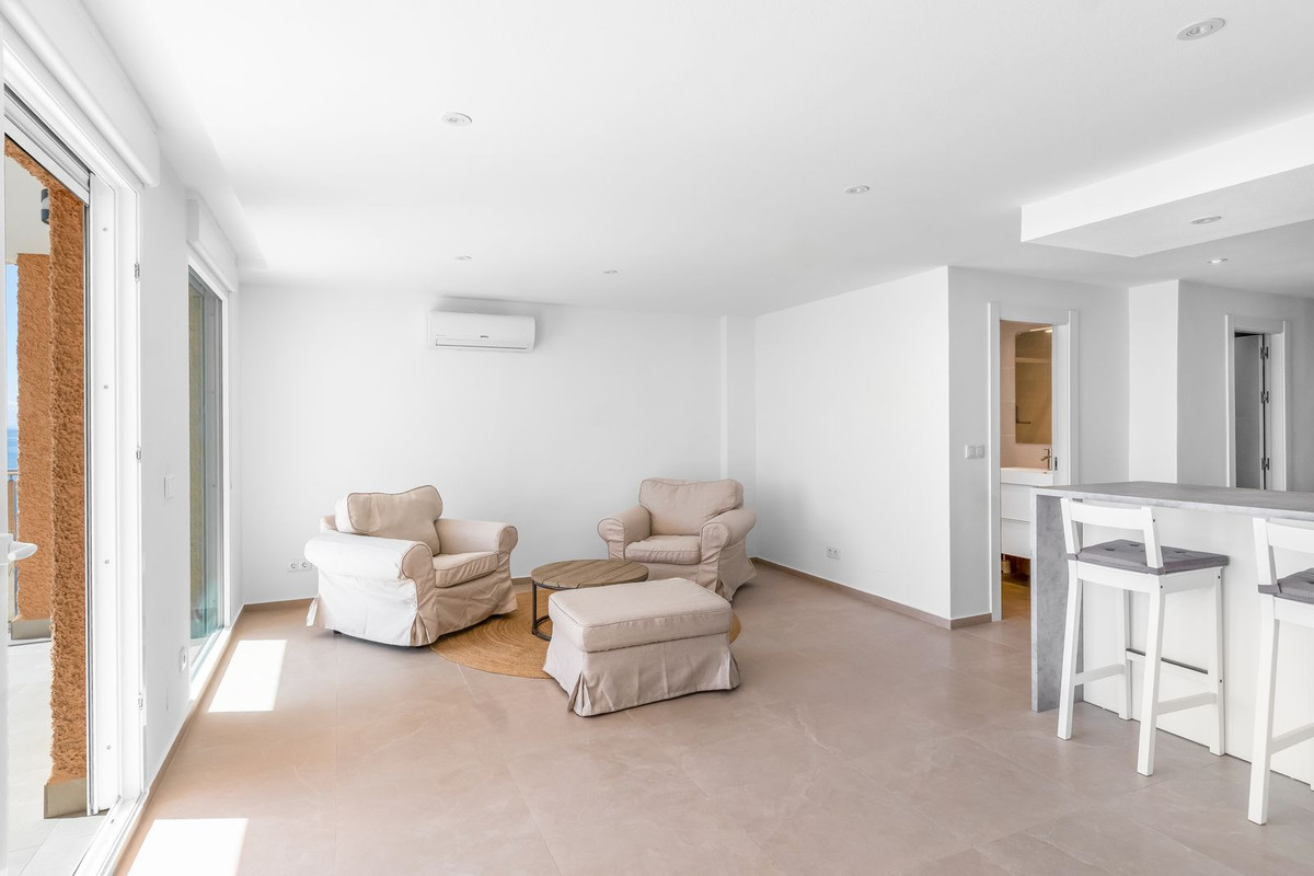 Se vende Apartamento en Planta Última de 2 dormitorios en Costa Blanca, Alicante, España