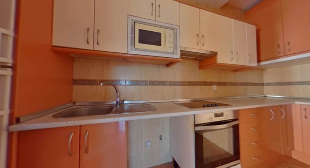 3 Bed Townhouse for sale in Coín Costa Del Sol, Málaga, Spain