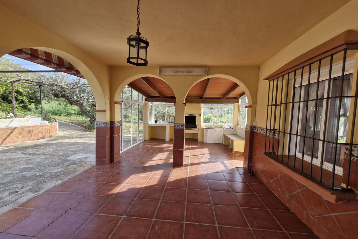 3 Bed Townhouse for sale in Coín Costa Del Sol, Málaga, Spain