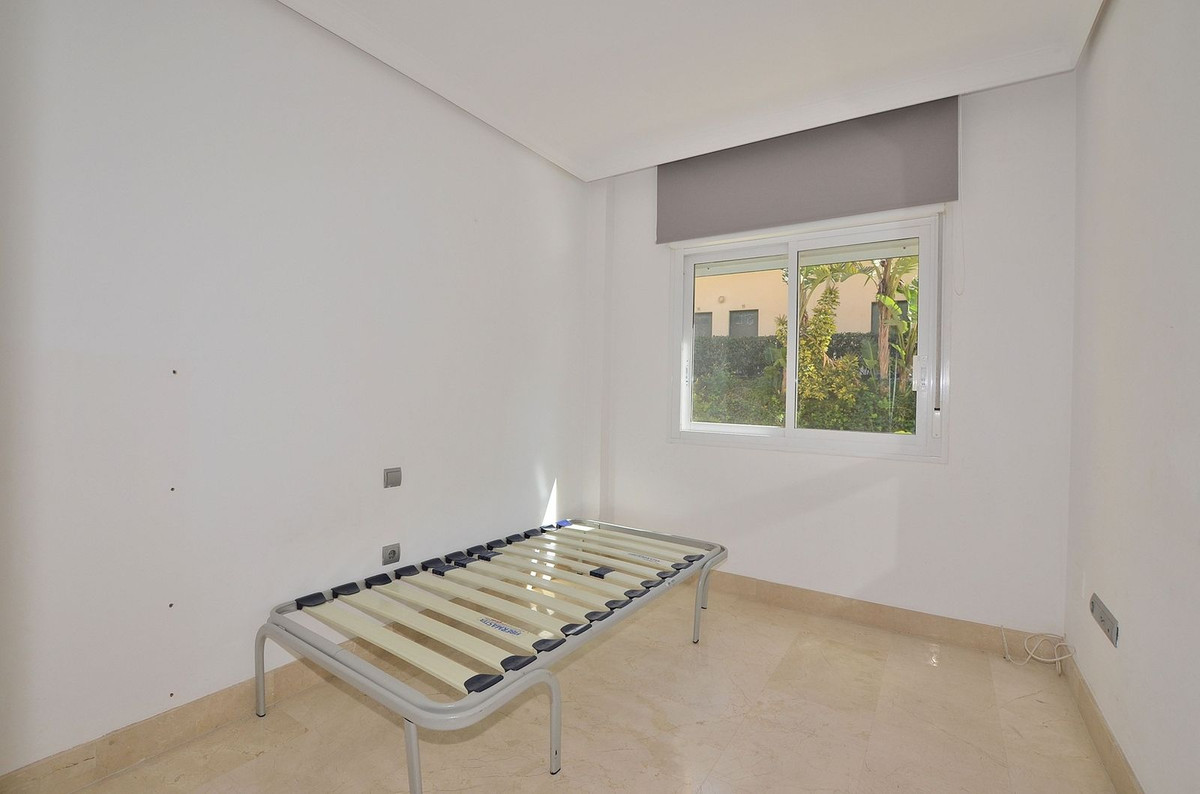Se vende Apartamento Planta Media de 3 dormitorios en Costa Del Sol, Málaga, España