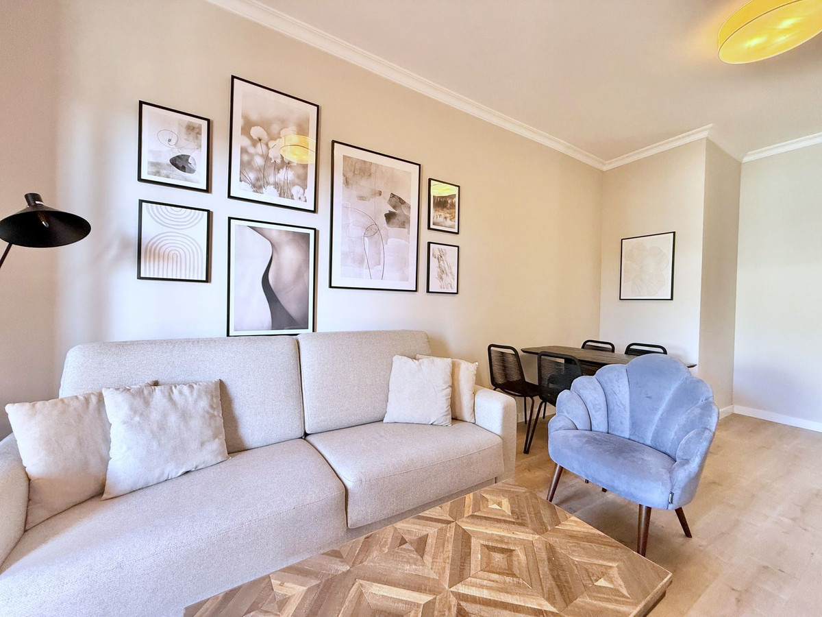 3 Bed Apartment for sale in Benahavís Costa Del Sol, Málaga, Spain