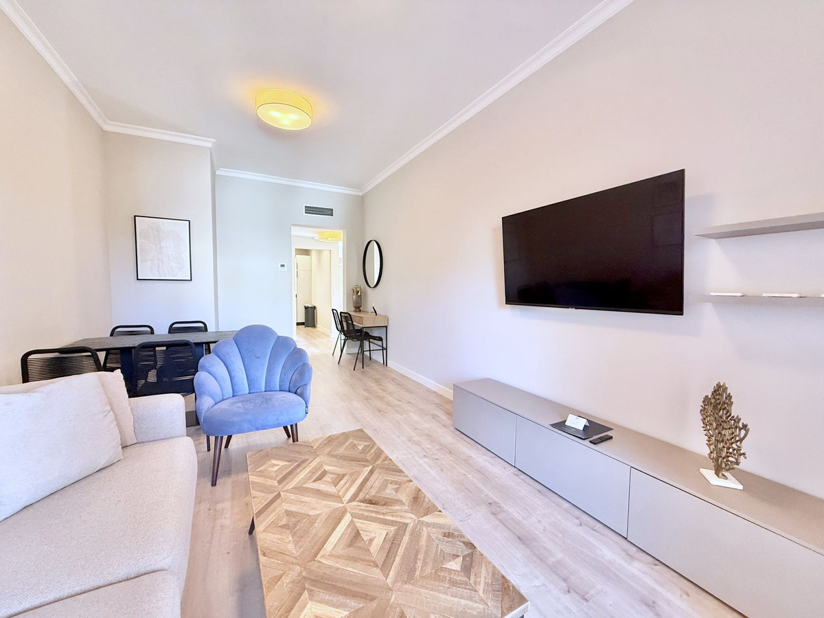 3 Bed Apartment for sale in Benahavís Costa Del Sol, Málaga, Spain