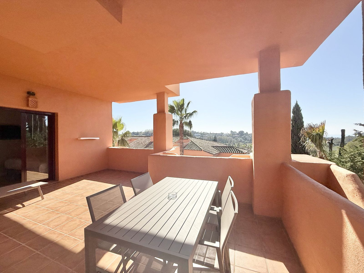 3 Bed Apartment for sale in Benahavís Costa Del Sol, Málaga, Spain