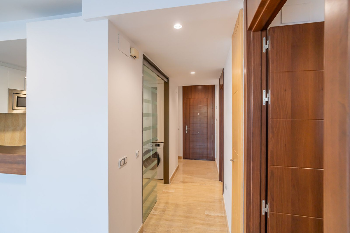 Se vende Apartamento Planta Baja de 3 dormitorios en Costa Del Sol, Málaga, España