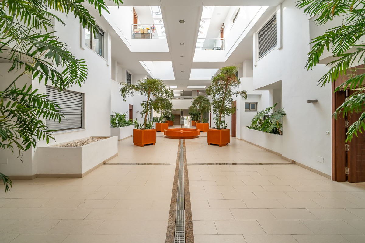 Se vende Apartamento Planta Baja de 3 dormitorios en Costa Del Sol, Málaga, España