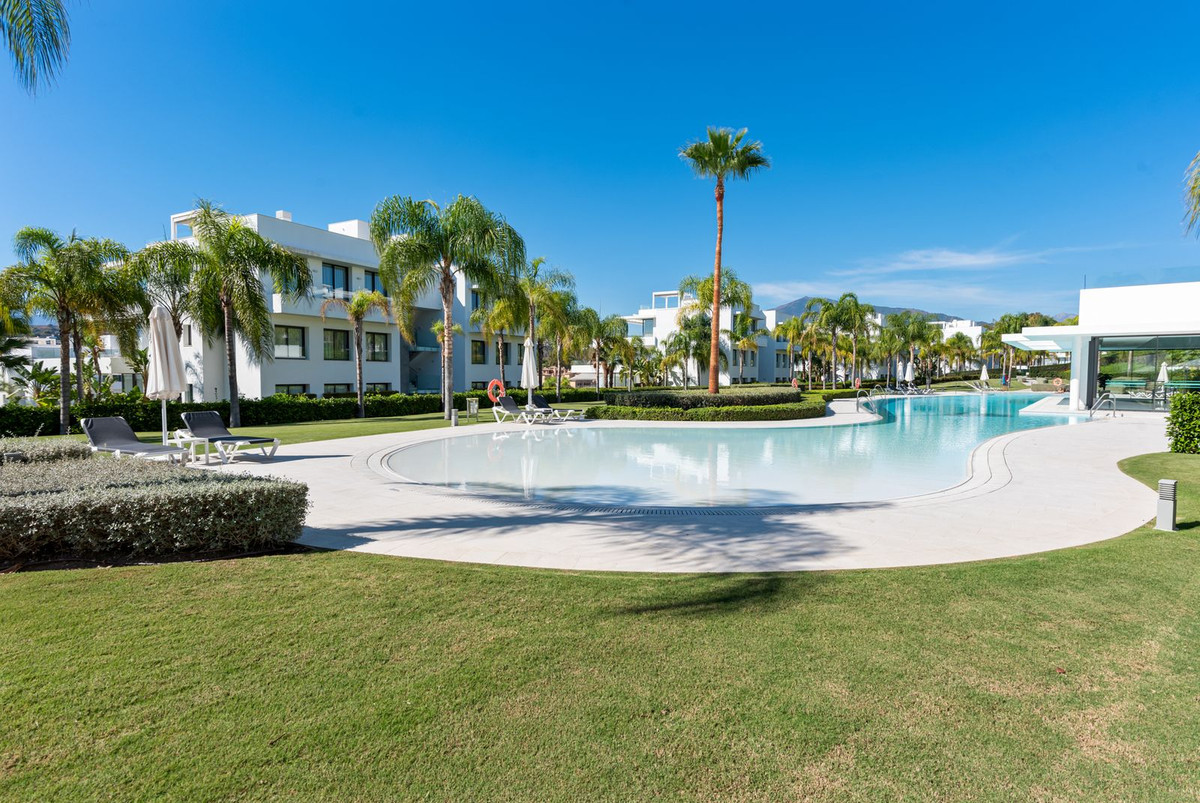 Se vende Apartamento Planta Baja de 3 dormitorios en Costa Del Sol, Málaga, España