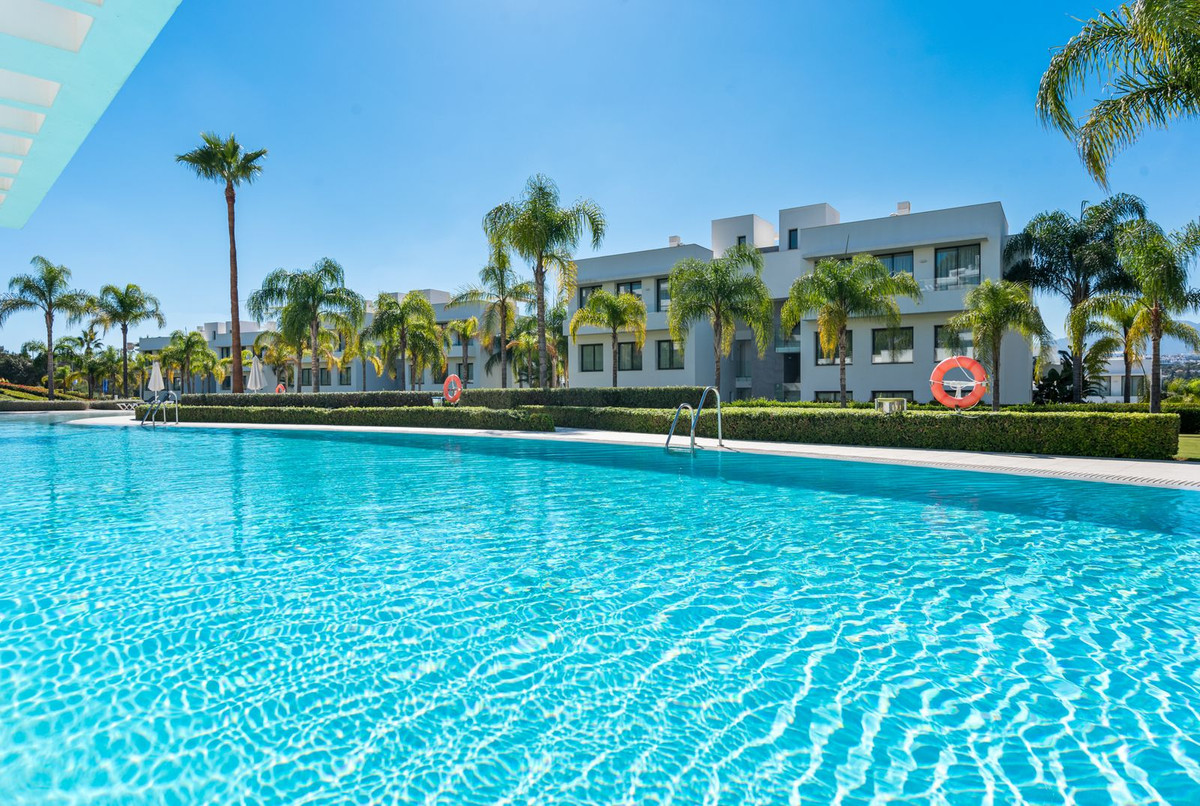 Se vende Apartamento Planta Baja de 3 dormitorios en Costa Del Sol, Málaga, España
