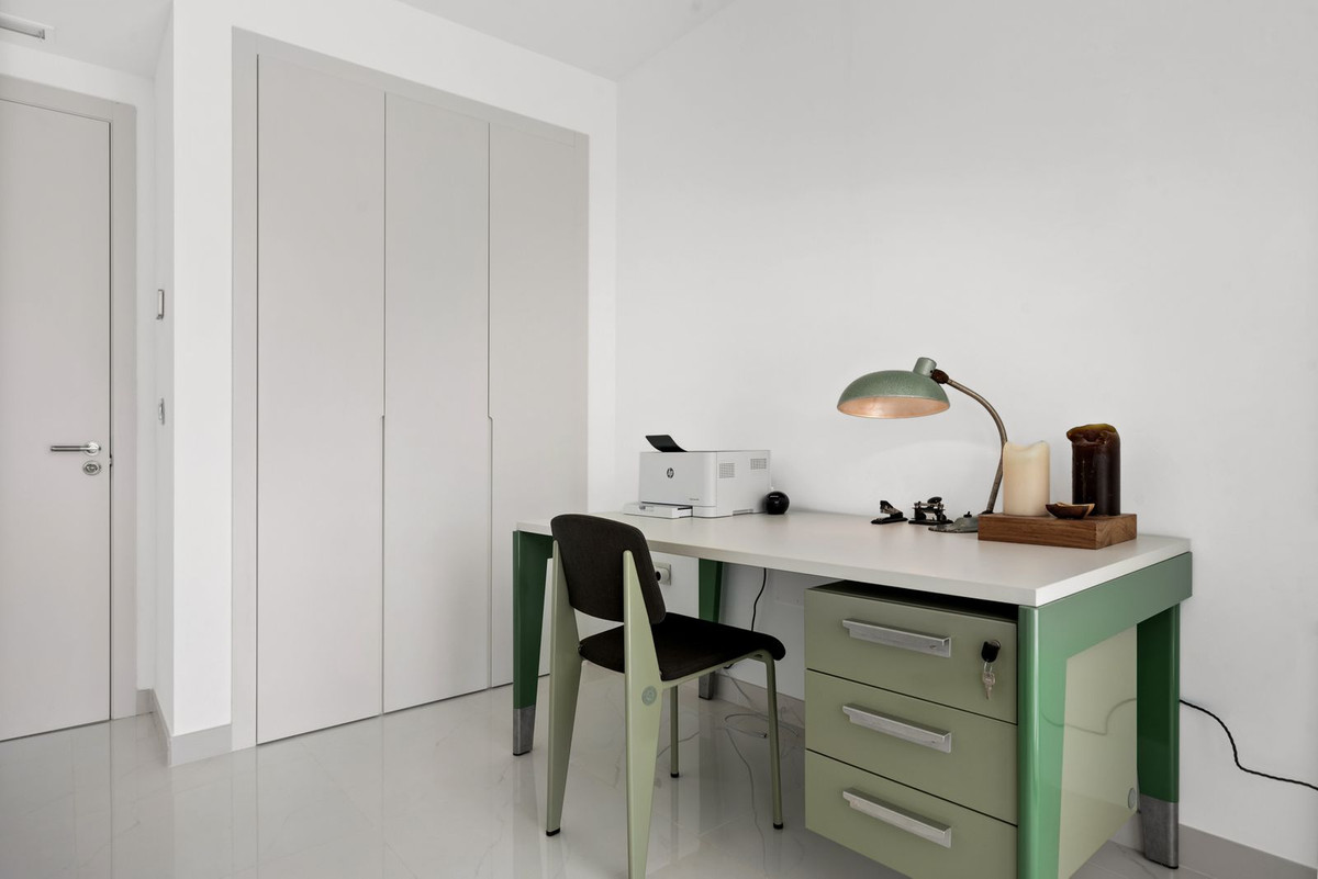 Se vende Apartamento Planta Baja de 3 dormitorios en Costa Del Sol, Málaga, España