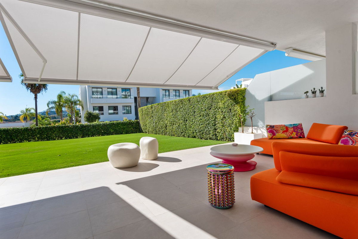 Se vende Apartamento Planta Baja de 3 dormitorios en Costa Del Sol, Málaga, España