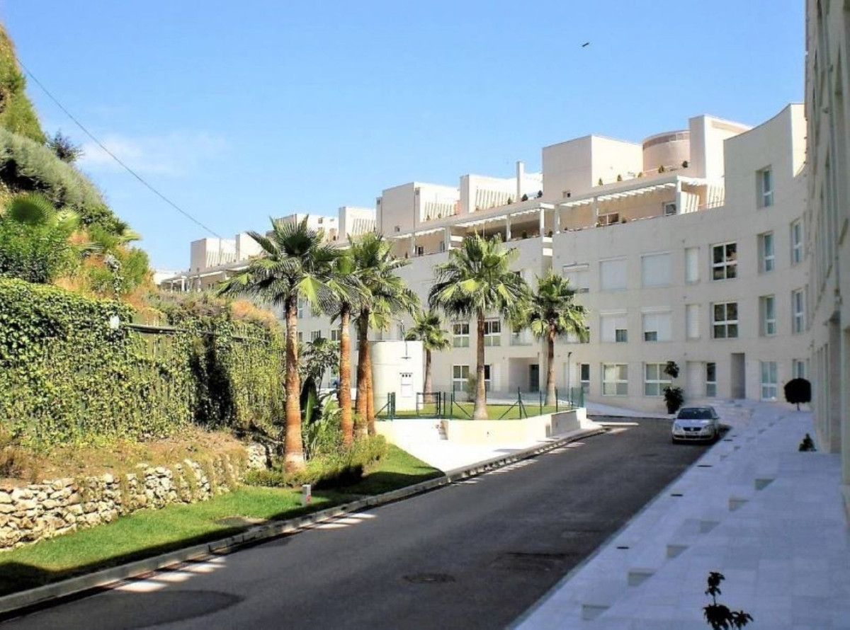 Se vende Apartamento Planta Baja de 2 dormitorios en Costa Del Sol, Málaga, España