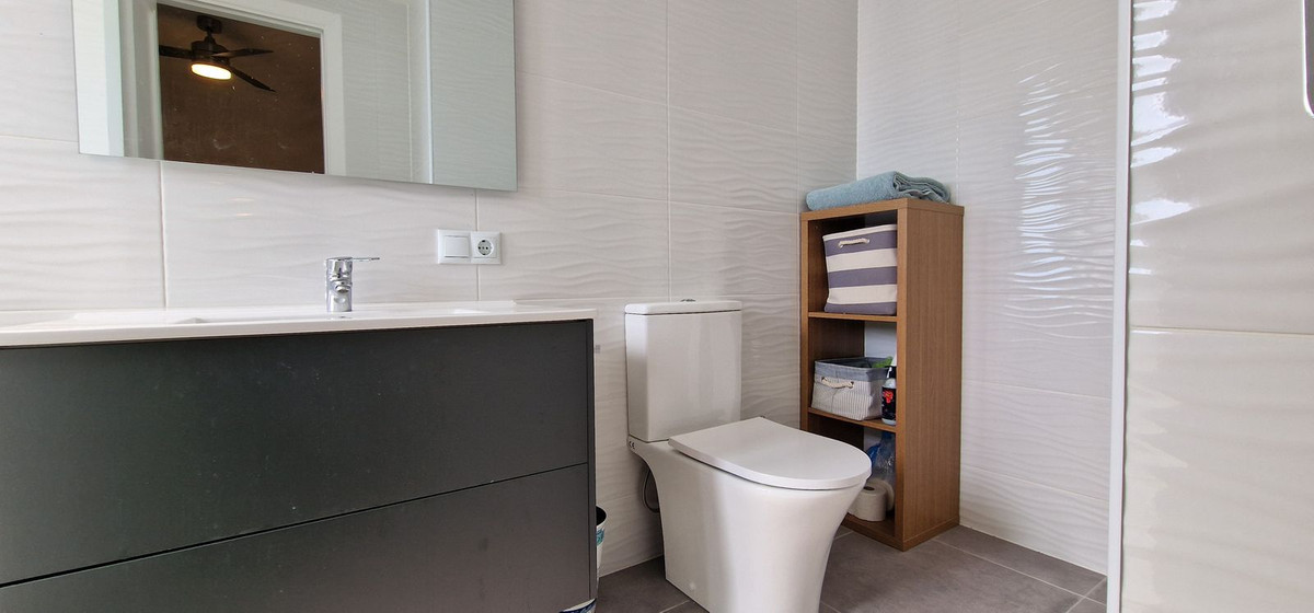 Se vende Adosada de 3 dormitorios en Costa Del Sol, Málaga, España