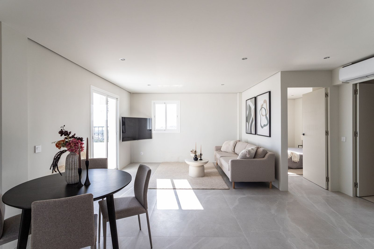 2 Bed Apartment for sale in Riviera Del Sol Costa Del Sol, Málaga, Spain