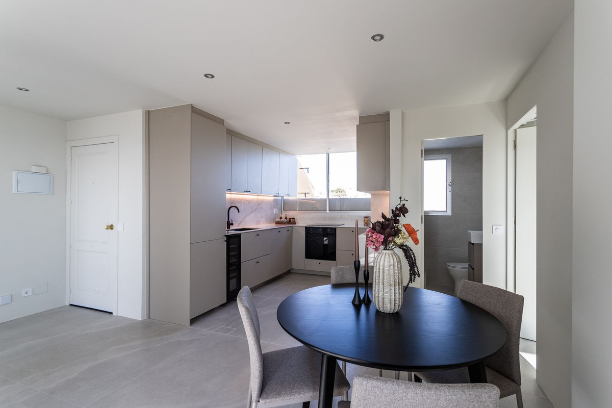 2 Bed Apartment for sale in Riviera Del Sol Costa Del Sol, Málaga, Spain