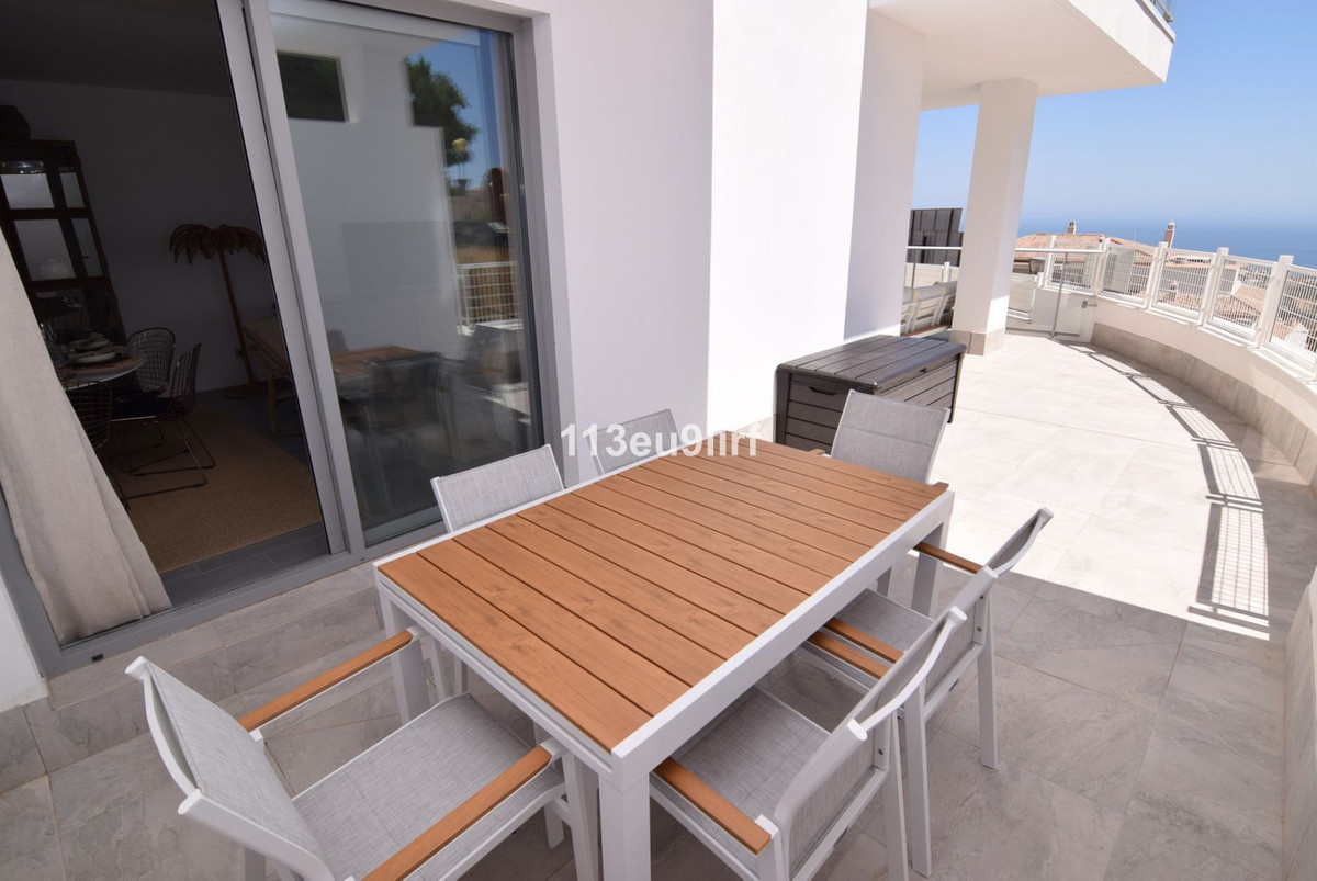 3 Bed Apartment for sale in Benalmadena Pueblo Costa Del Sol, Málaga, Spain