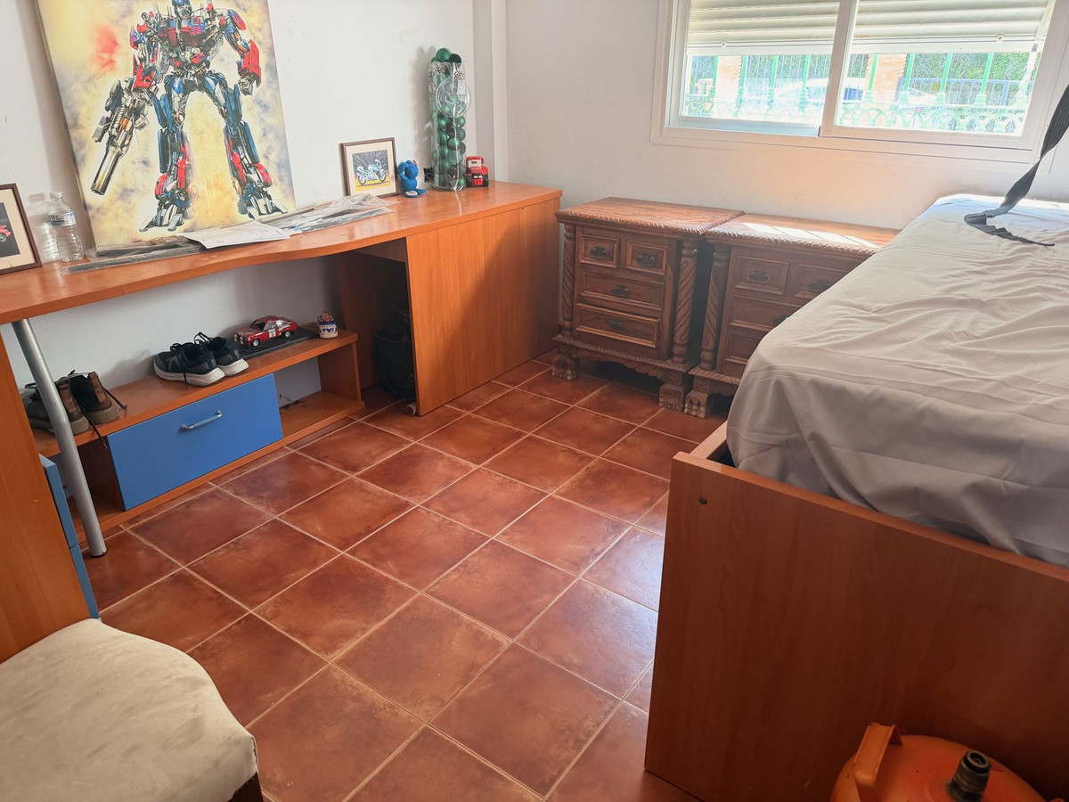 4 Bed Townhouse for sale in Coín Costa Del Sol, Málaga, Spain