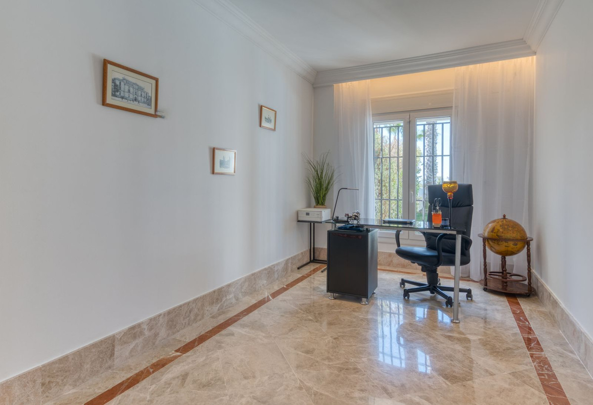4 Bed Townhouse for sale in Santa Clara Costa Del Sol, Málaga, Spain