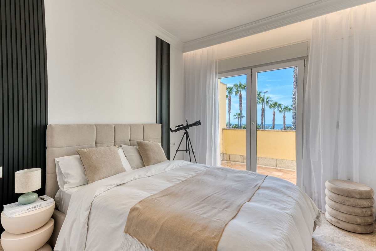 4 Bed Townhouse for sale in Santa Clara Costa Del Sol, Málaga, Spain
