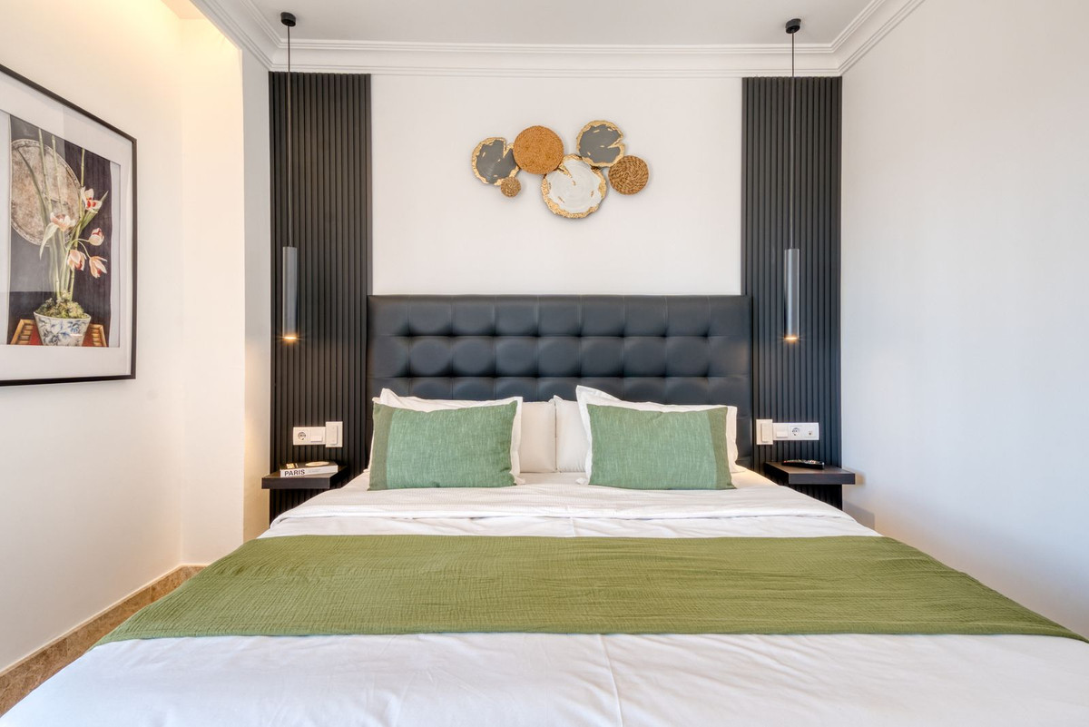 4 Bed Townhouse for sale in Santa Clara Costa Del Sol, Málaga, Spain
