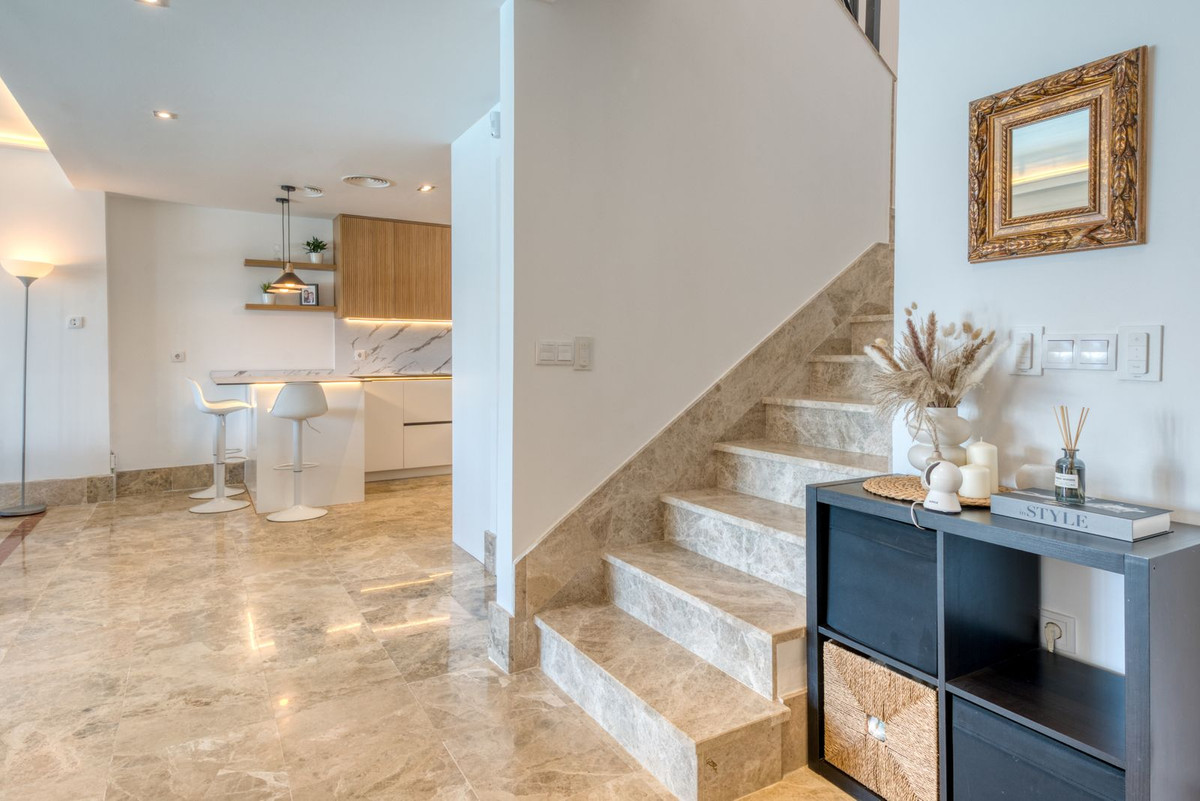 4 Bed Townhouse for sale in Santa Clara Costa Del Sol, Málaga, Spain