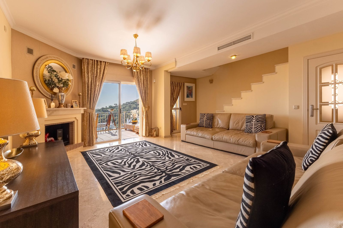 Se vende Dúplex de 4 dormitorios en Costa Del Sol, Málaga, España