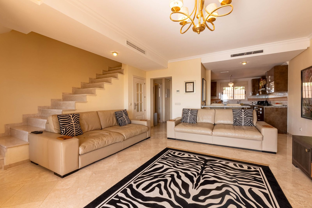 Se vende Dúplex de 4 dormitorios en Costa Del Sol, Málaga, España