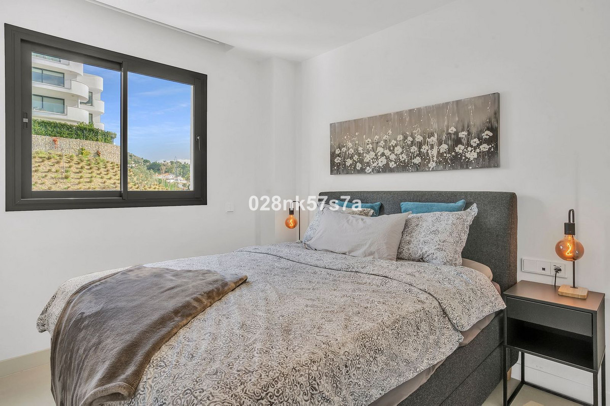 3 Bed Apartment for sale in Fuengirola Costa Del Sol, Málaga, Spain
