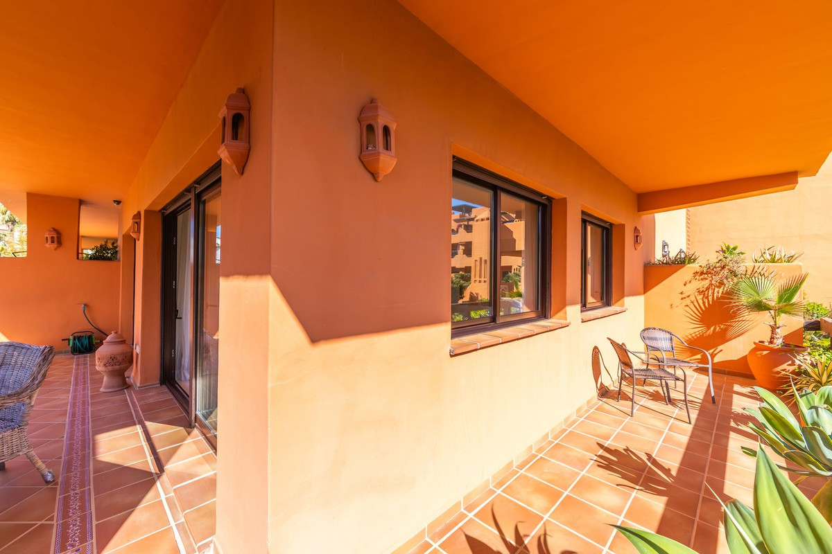 Se vende Apartamento Planta Baja de 2 dormitorios en Costa Del Sol, Málaga, España