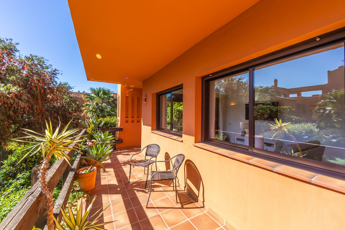 Se vende Apartamento Planta Baja de 2 dormitorios en Costa Del Sol, Málaga, España