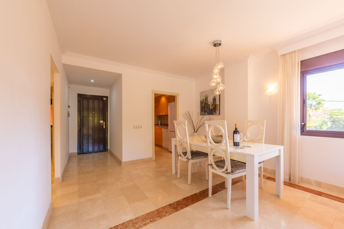 Se vende Apartamento Planta Baja de 2 dormitorios en Costa Del Sol, Málaga, España