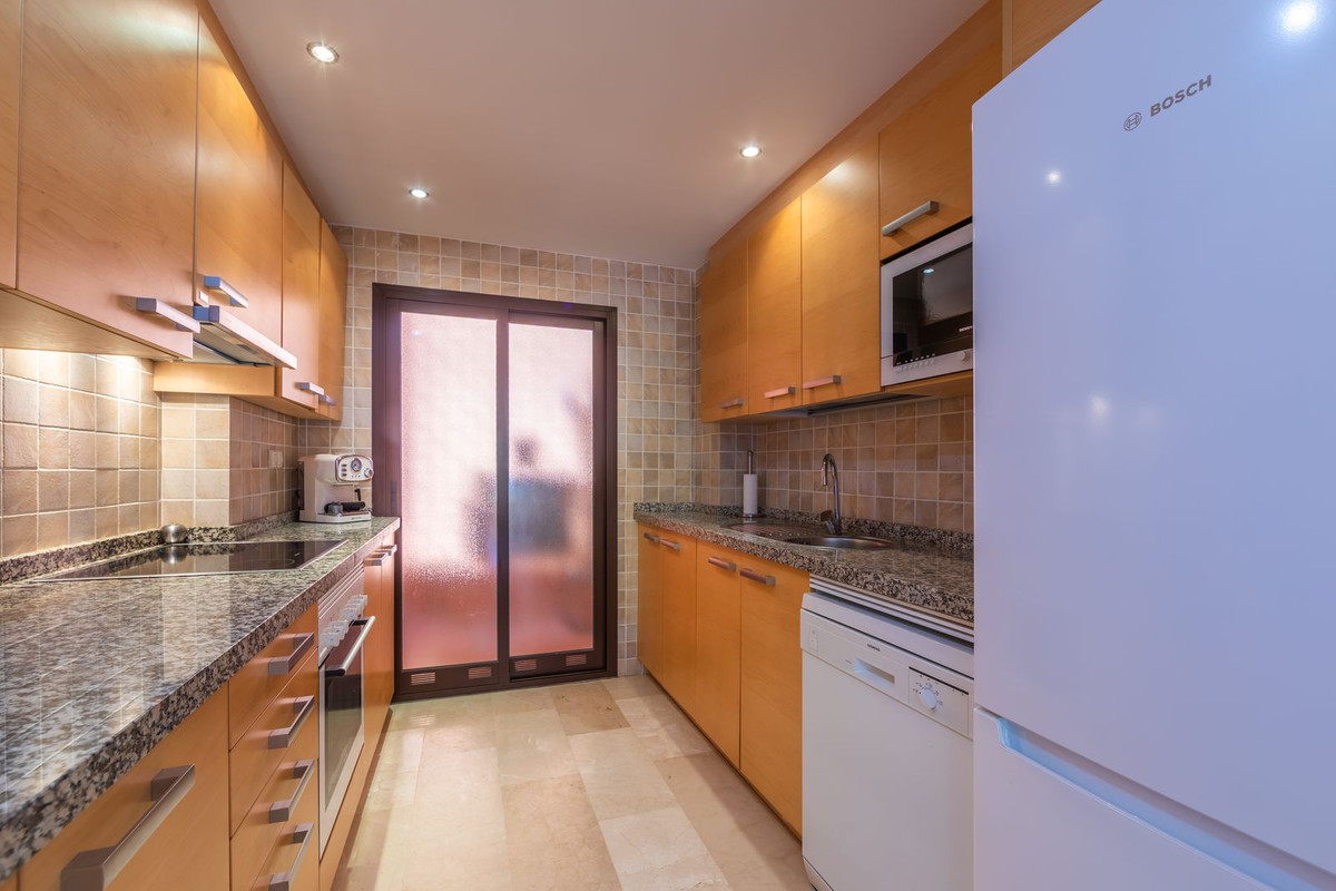 Se vende Apartamento Planta Baja de 2 dormitorios en Costa Del Sol, Málaga, España