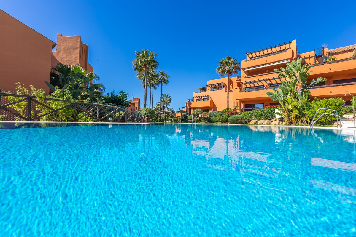 Se vende Apartamento Planta Baja de 2 dormitorios en Costa Del Sol, Málaga, España