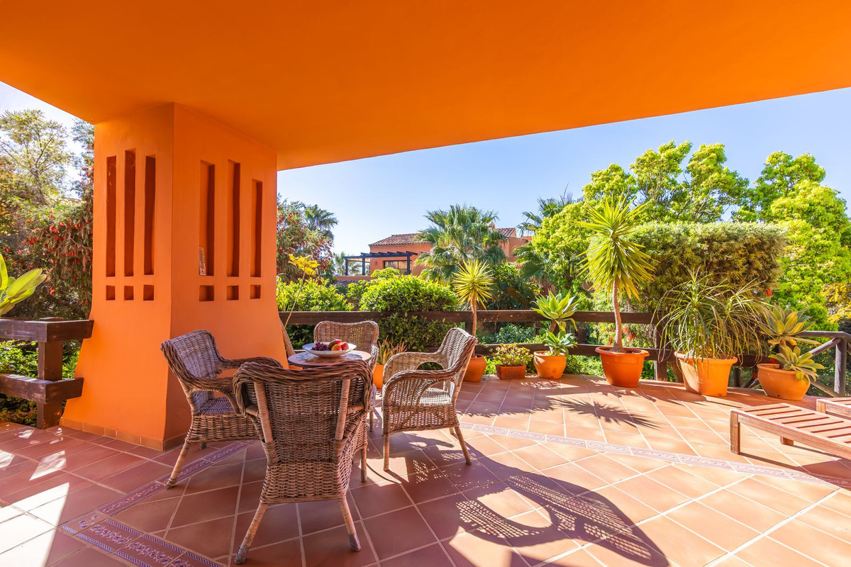 Se vende Apartamento Planta Baja de 2 dormitorios en Costa Del Sol, Málaga, España